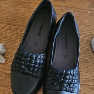 Naot Women's Black Leather Shoes